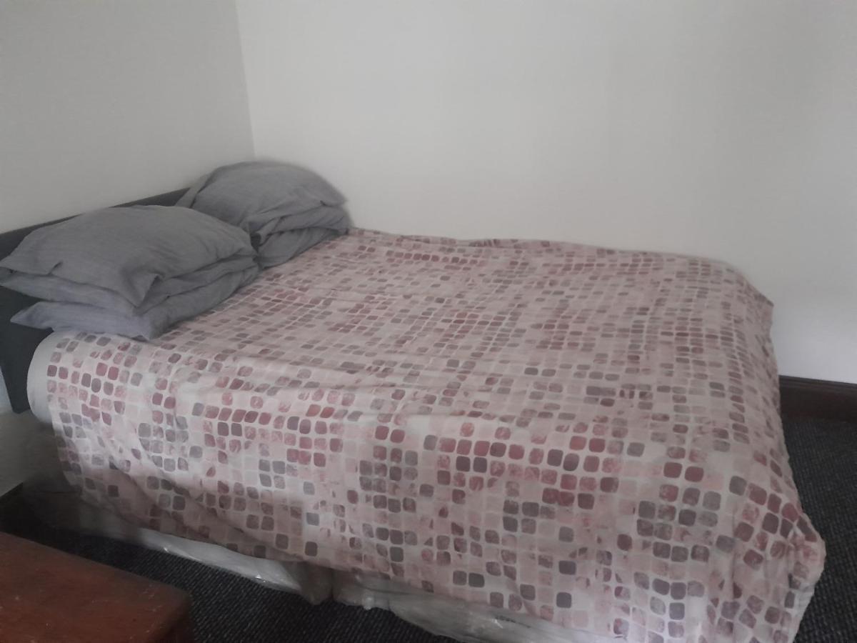 Lovely 1-Bed Studio In London Apartman Kültér fotó